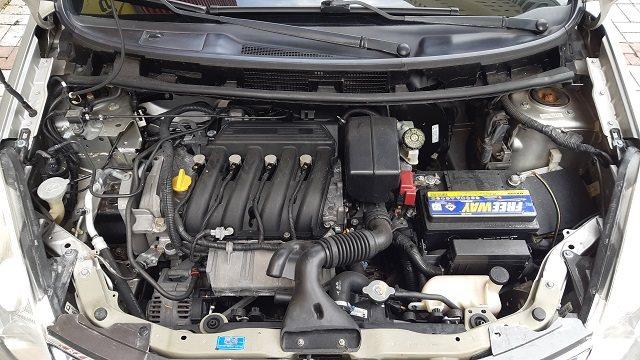 NISSAN LIVINA 2011/2012 1.6 16V FLEX 4P MANUAL - Foto 14