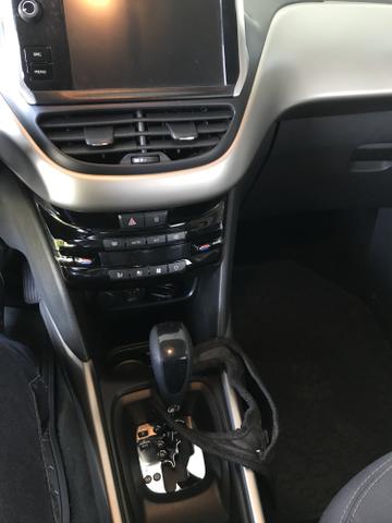 Peugeot 2008 Alure ano 16/17 - Automático - Foto 4
