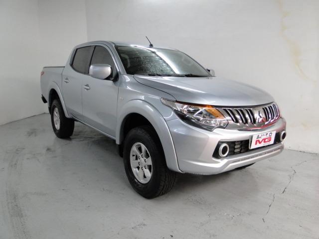L200 Triton GLS 2.4 Diesel - 4x4