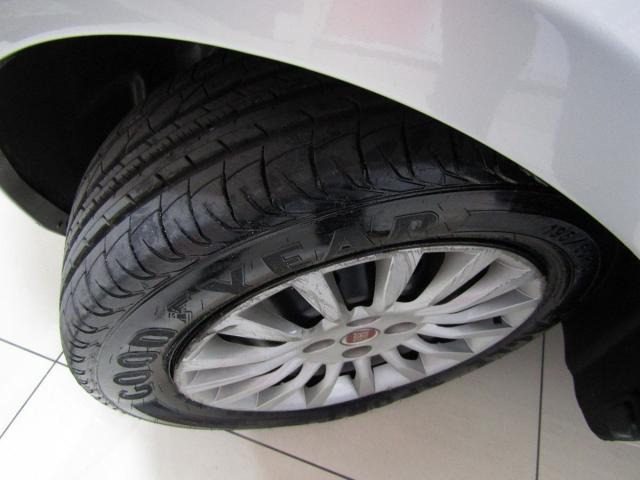 IDEA 2011/2012 1.4 MPI ATTRACTIVE 8V FLEX 4P MANUAL - Foto 9