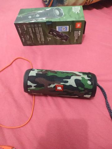 JBL charge 4 e JBL flip 4