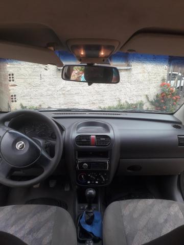 Corsa sedan - Foto 4