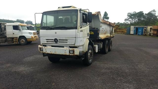 Caminhão Caçamba Mercedes Atron 2729 2011 basculante
