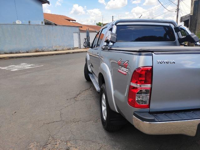 Hilux 3.0 TDI 4x4 Completa Top - Foto 4