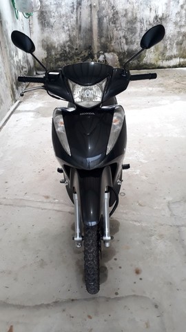 VENDO MOTO BIZ 125 ANO 2017