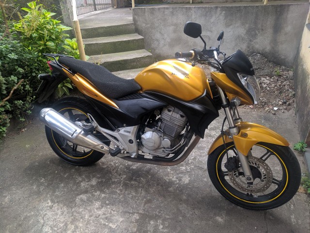 HONDA CB300 2010