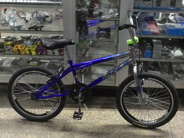 Bicicleta Cross DNZ BMX aro 20