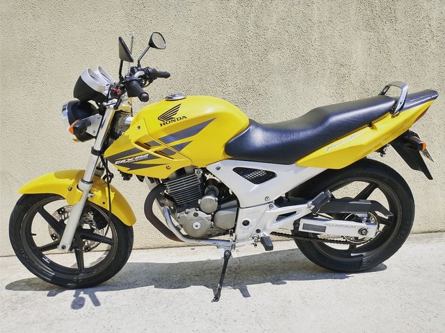 TWISTER 250 2008