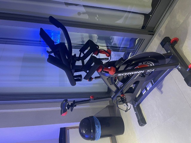 Bike Spinning Schwinn IC4/IC8 Nova 
