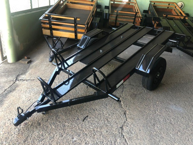 carreta 3 motos - Foto 2