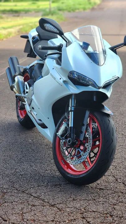 Ducati Panigale 959 - 2017 - Branca - Impecável - Foto 4