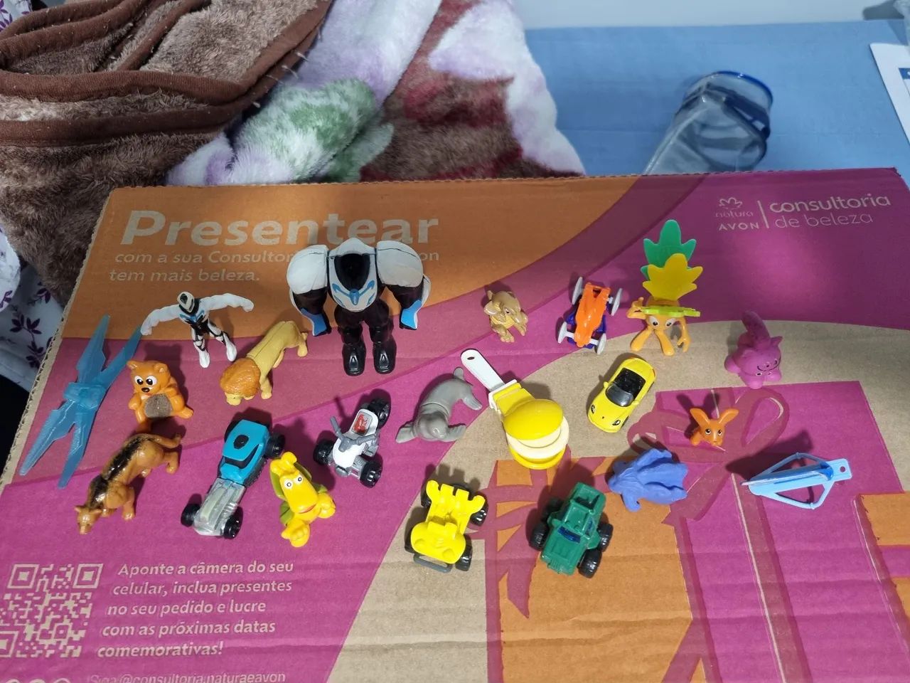 Brinquedos Colecionáveis - Diversos Modelos  - Foto 2