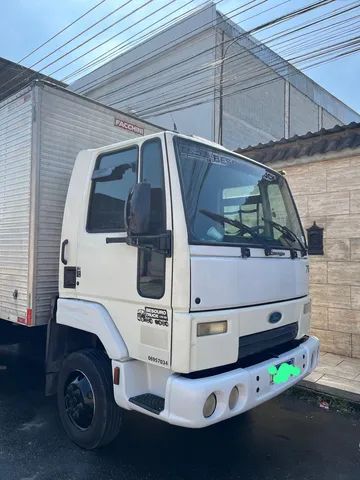 Ford Cargo 712