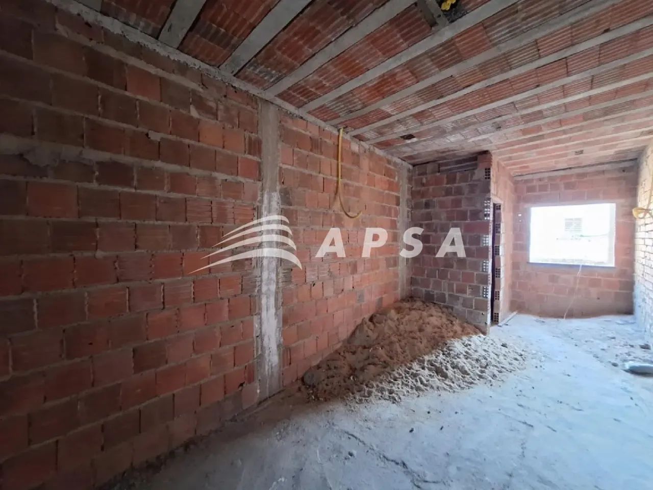 GALPÃO EM ÁREA COMERCIAL PROX. AV. ALBERTO MAGNO . - Foto 4
