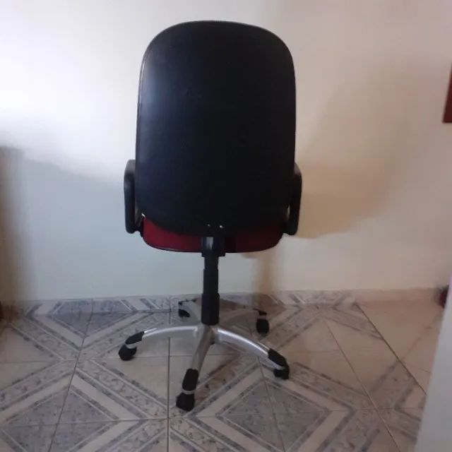 cadeira ofice operativa presidente vermelha - Foto 3