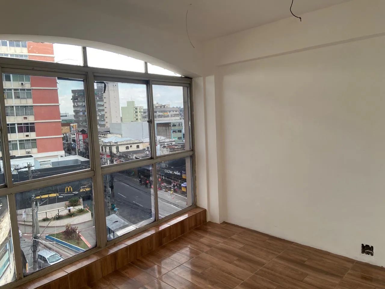 BS IMOBILIÁRIA CJ - 9763 - ALUGA Sala com 25m², no centro de São Gonçalo / RJ - Foto 12