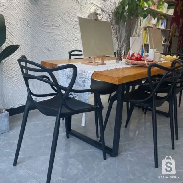 Cadeira Interlocutor OSLO para Sala de Reunião ou Jantar Polipropileno Preto 48005