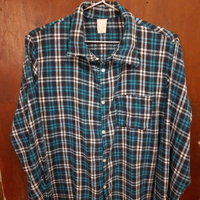Camisa manga longa quadriculada Tamanho M - Foto 4