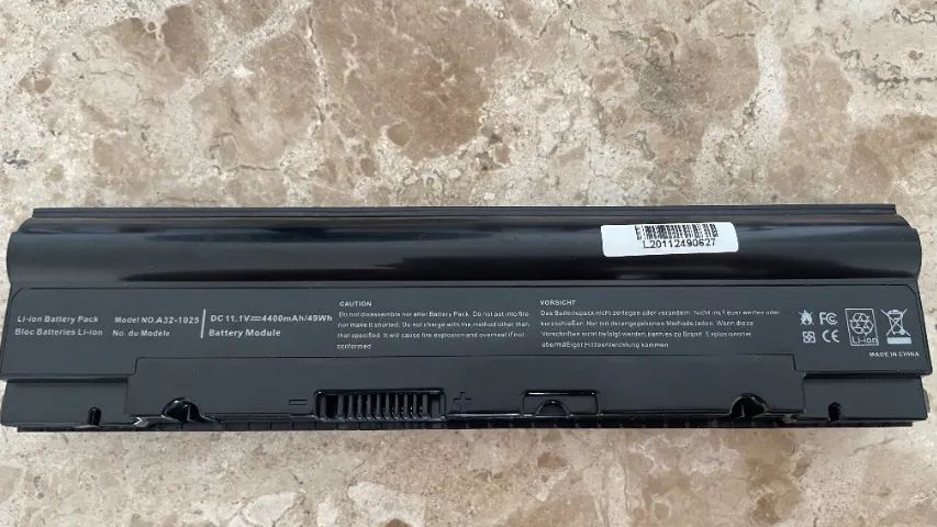 (Sem uso) Bateria original para netbook Asus 1025c
