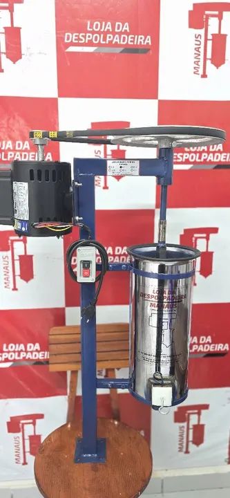 DESPOLPADEIRA DE FRUTAS 