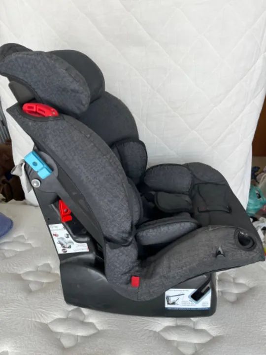 Cadeira Auto infantil Burigotto Matrix Evolution - Foto 4