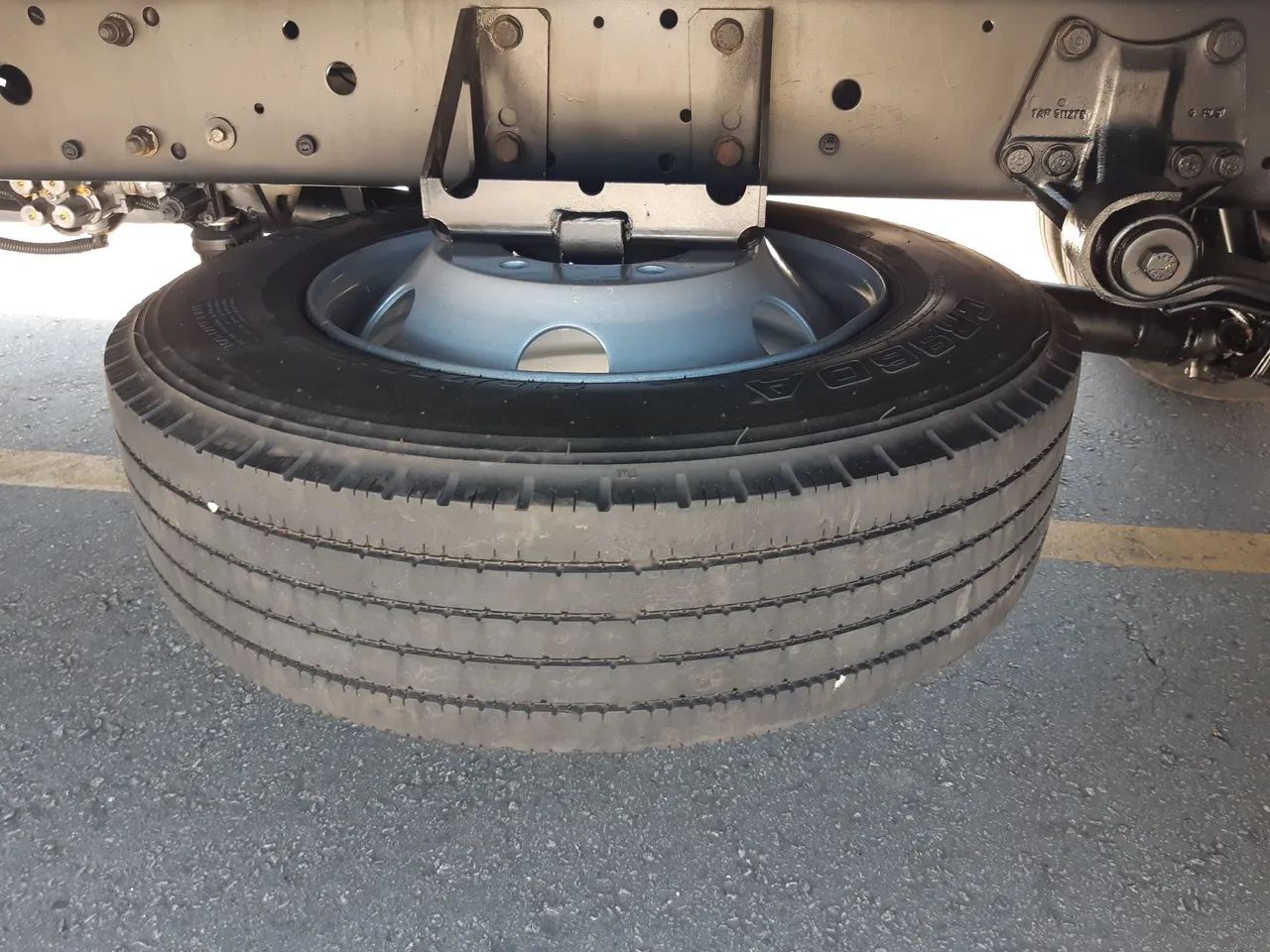 8-150 PLUS Baú de 6.20 - Foto 12