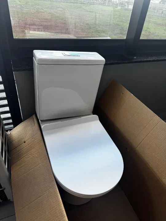 Kit Vaso Sanitário c/ Caixa acoplada e Assento Soft Close - Docol Lift - Usado por 2 meses - Foto 4