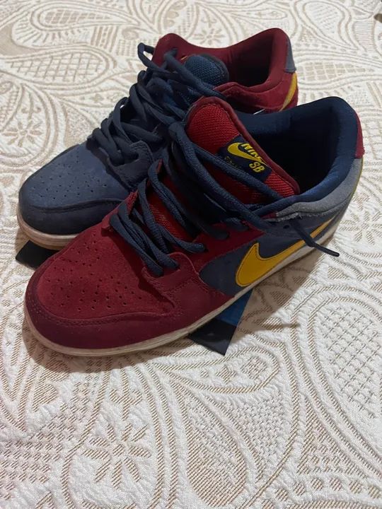 Nike Dunk Low SB - Azul e Vermelho TAM 40