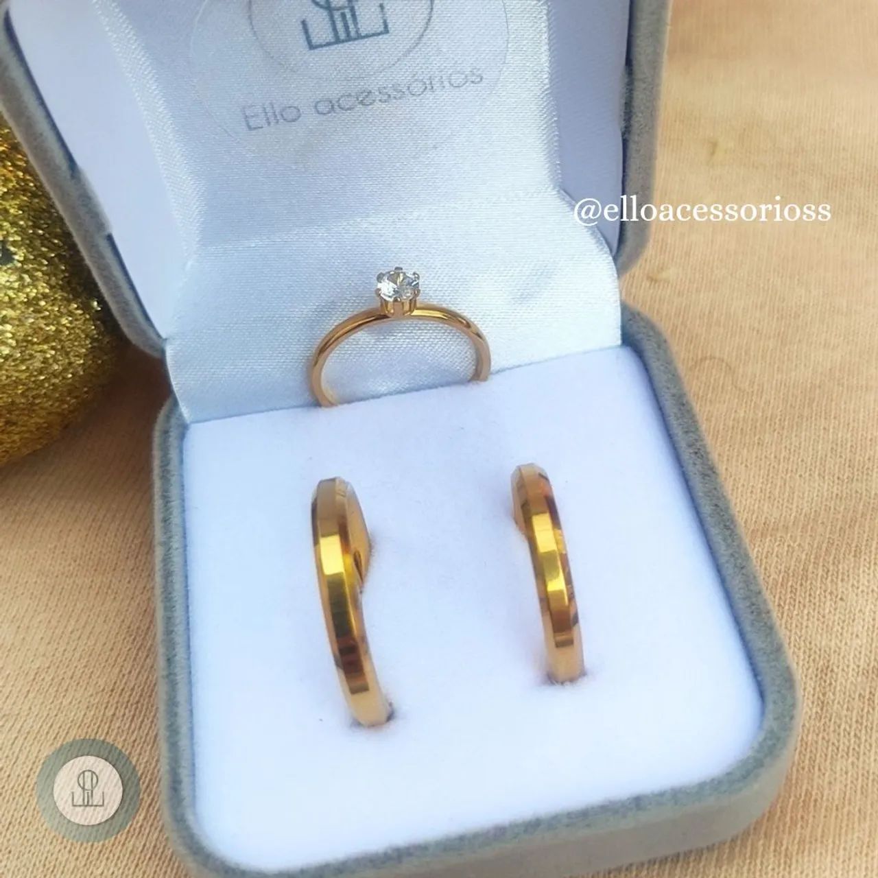 Par de Alianças chanfrada 3mm + Anel de compromisso+ Caixa de veludo  - Foto 2