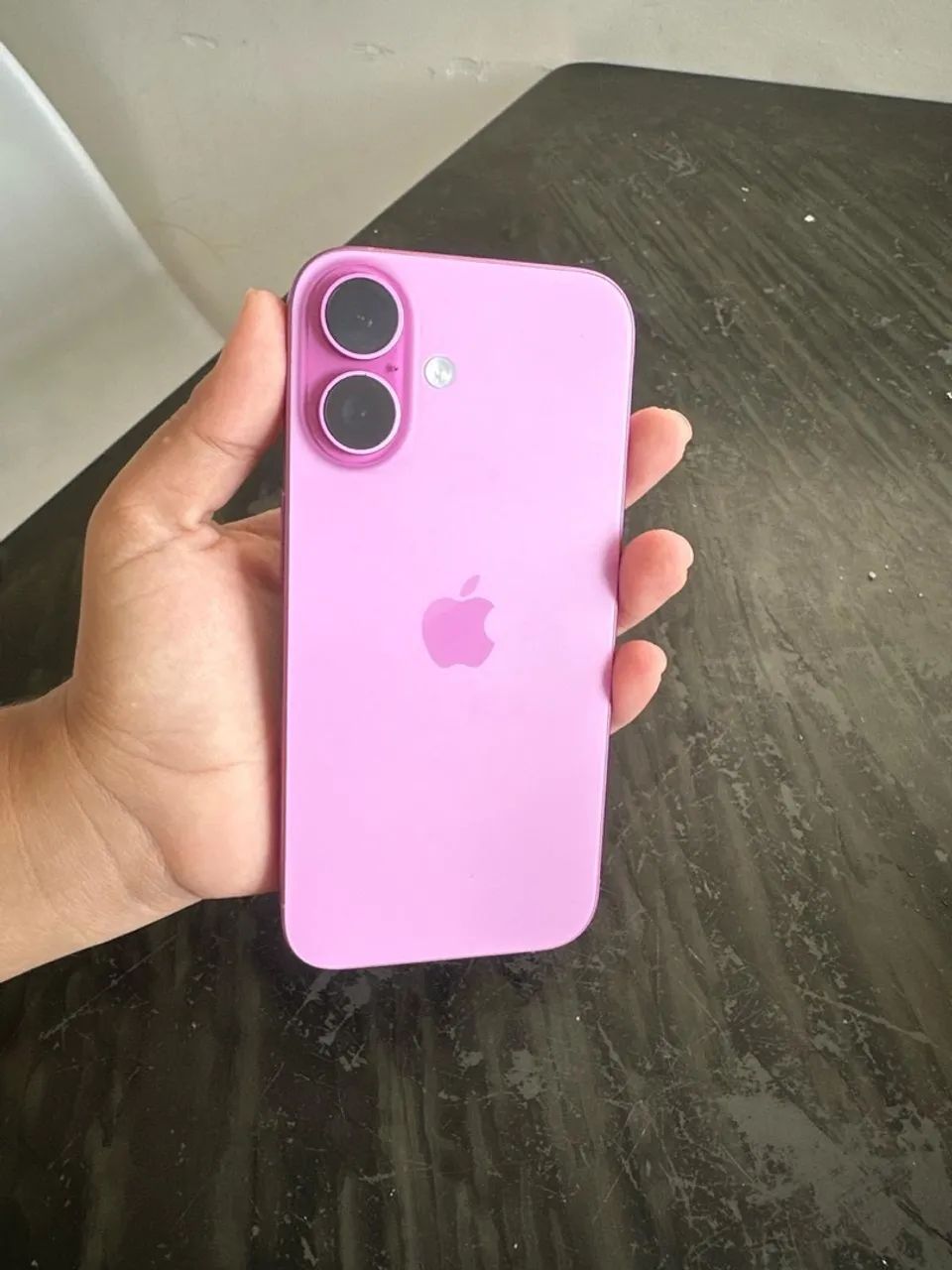 VENDO IPHONE 16