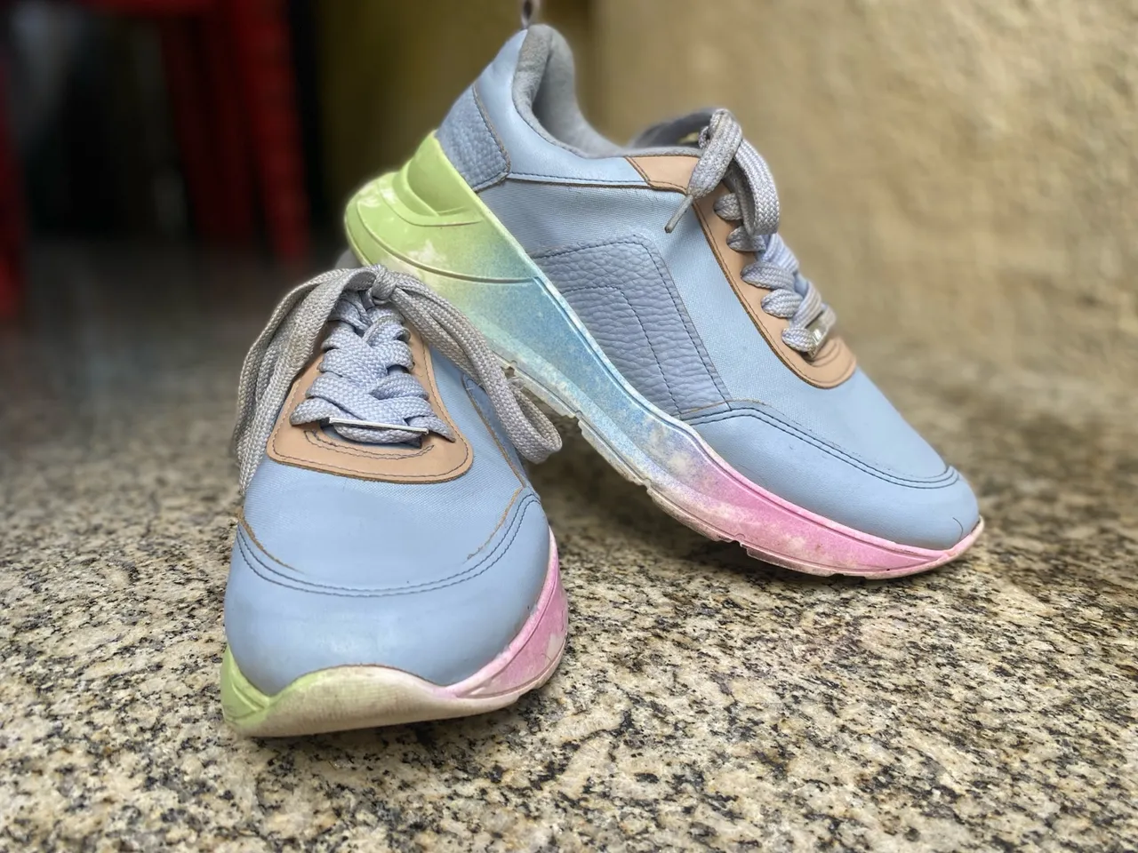 Tênis feminino Vizzano (usado três vezes)