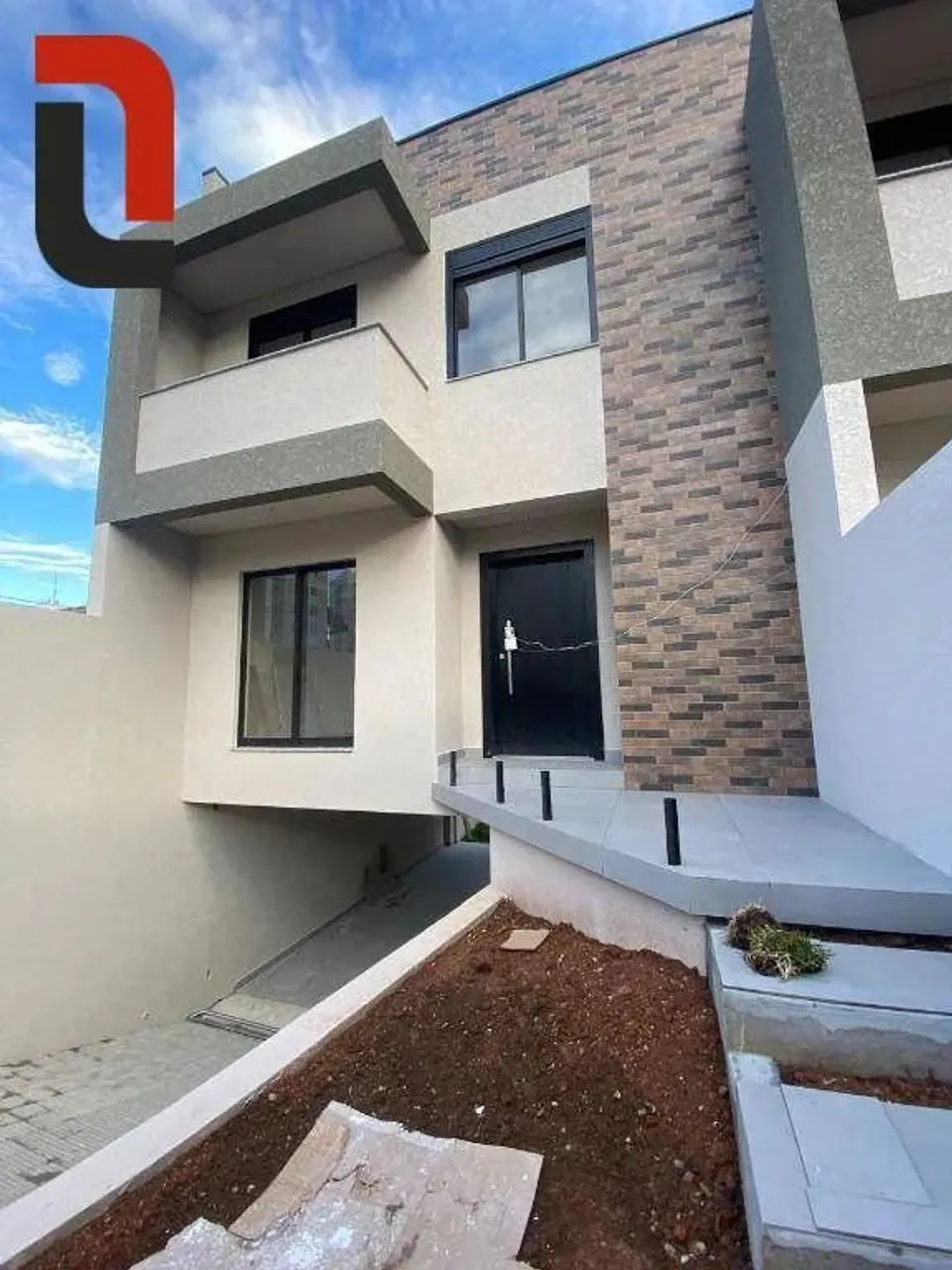 Sobrado com 3 dormitórios à venda, 150 m² por R$ 995.000,00 - Novo Mundo - Curitiba/PR
