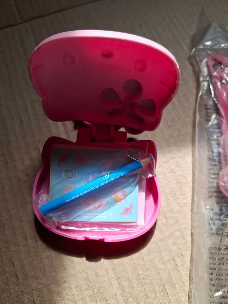 Relogio MyMelody e chaveiro Hello Kitty  - Foto 2