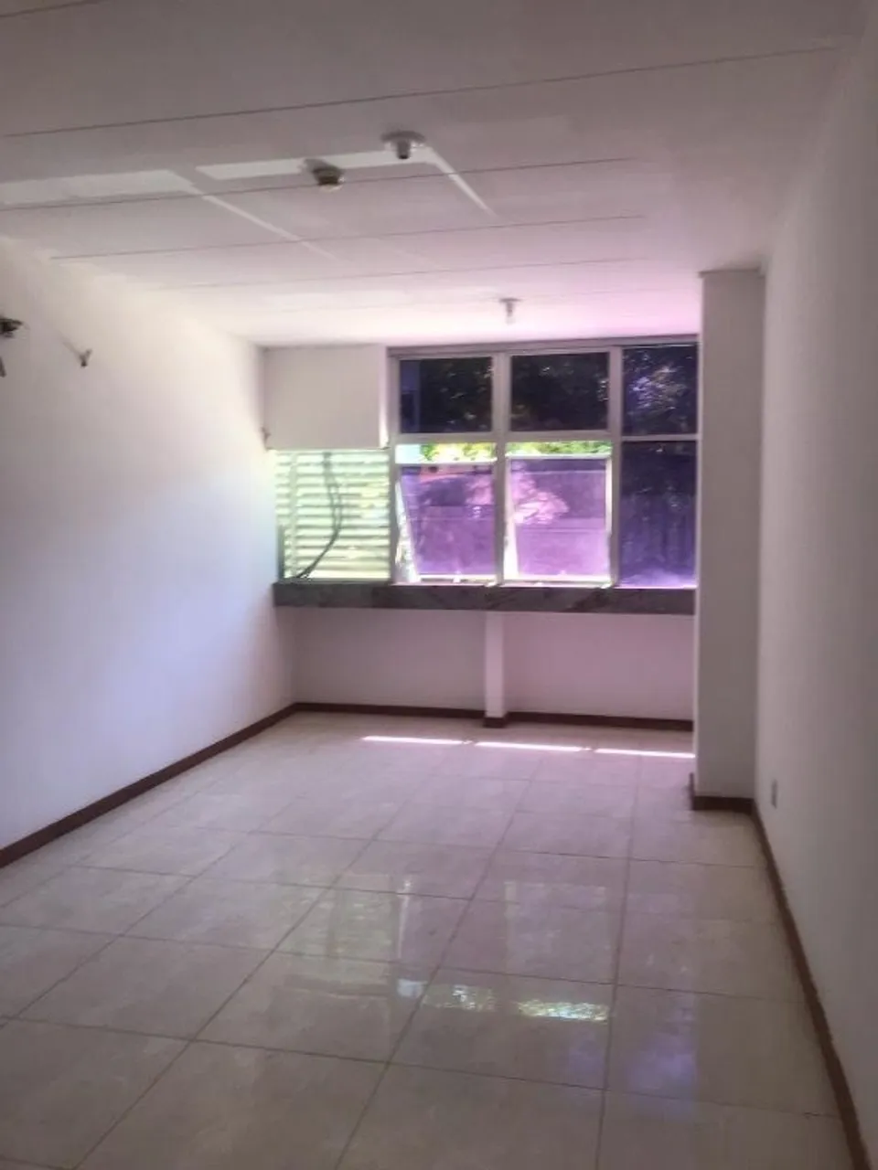 Sala para alugar, 27 m² por R$ 2.110,86/mês - Itaigara - Salvador/BA