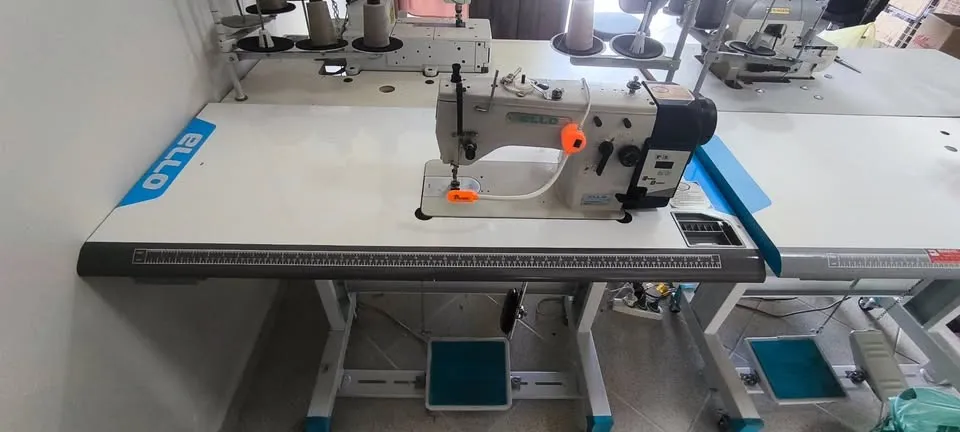 Máquina de Costura zigzag/Reta 3 pontinhos eletrônica