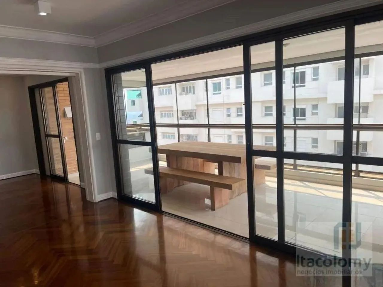 Apartamento com 4 dormitórios para alugar, 288 m² por R$ 15.580,00/mês - Condomínio Chatea - Foto 3