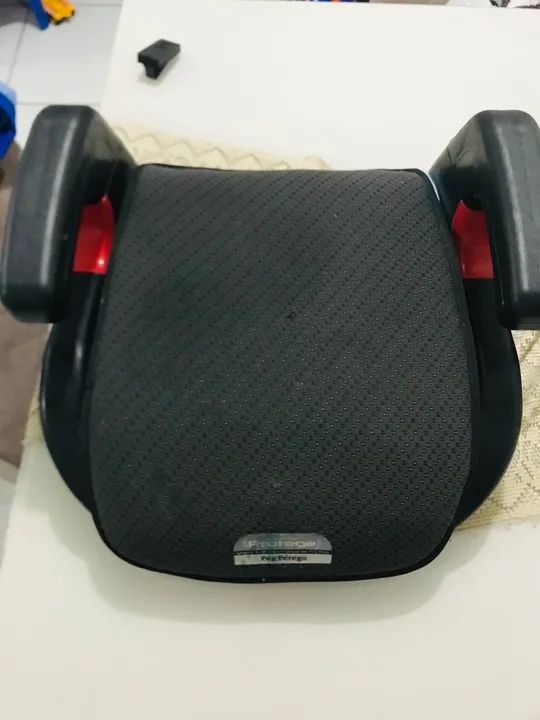 Assento de carro para criança - Protege
