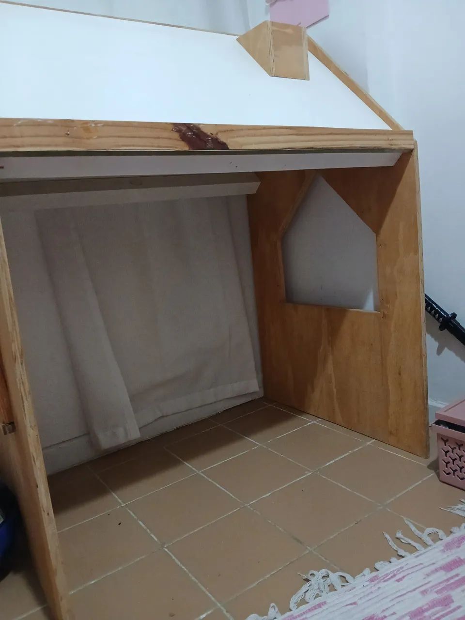 Escrivaninha Casinha (Mesa Desenho) - Foto 3