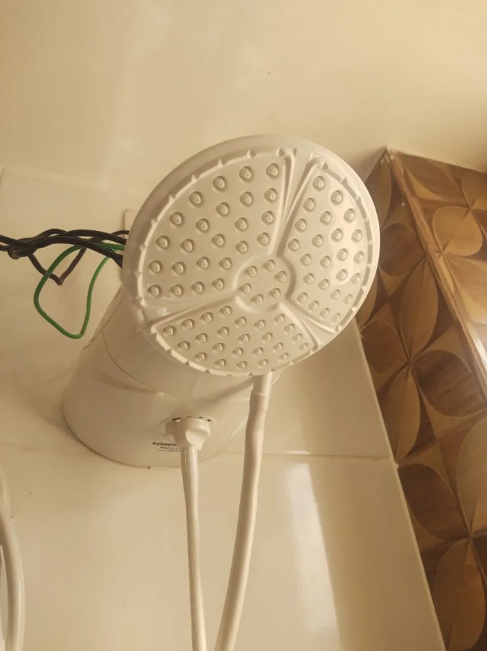 Ducha Top Jet Multitemperaturas 220V 7500W, Lorenzetti