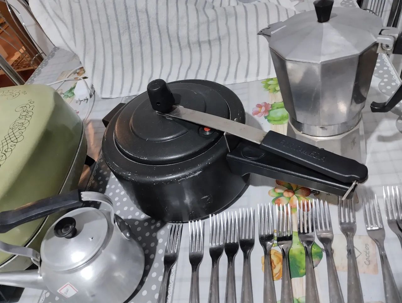 Lotinho de utensílios 100 reais  - Foto 3