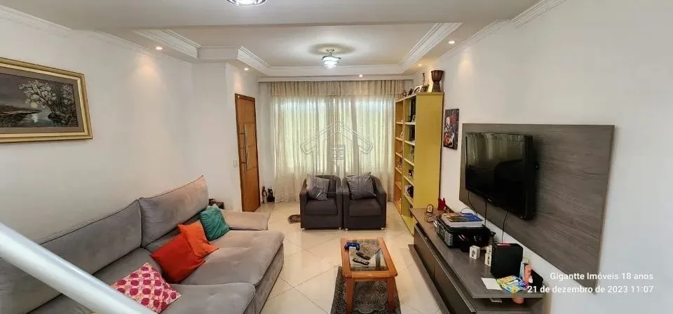Casa Assobradada para Venda no bairro Vila Floresta, 3 dorm, 1 suíte, 2 vagas, 179,00 m, 1