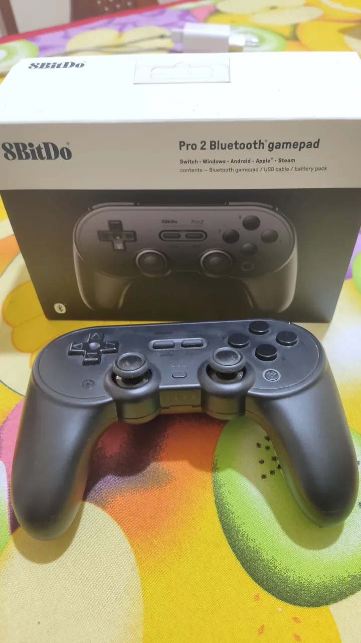 Controle 8BitDo Pro 2 Bluetooth - Novo