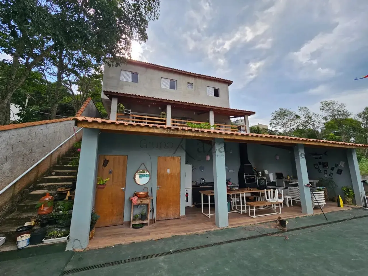 Casa Condomínio - Igaratá - Condomínio Águas de Igaratá - 5 Dormitórios - 325m².