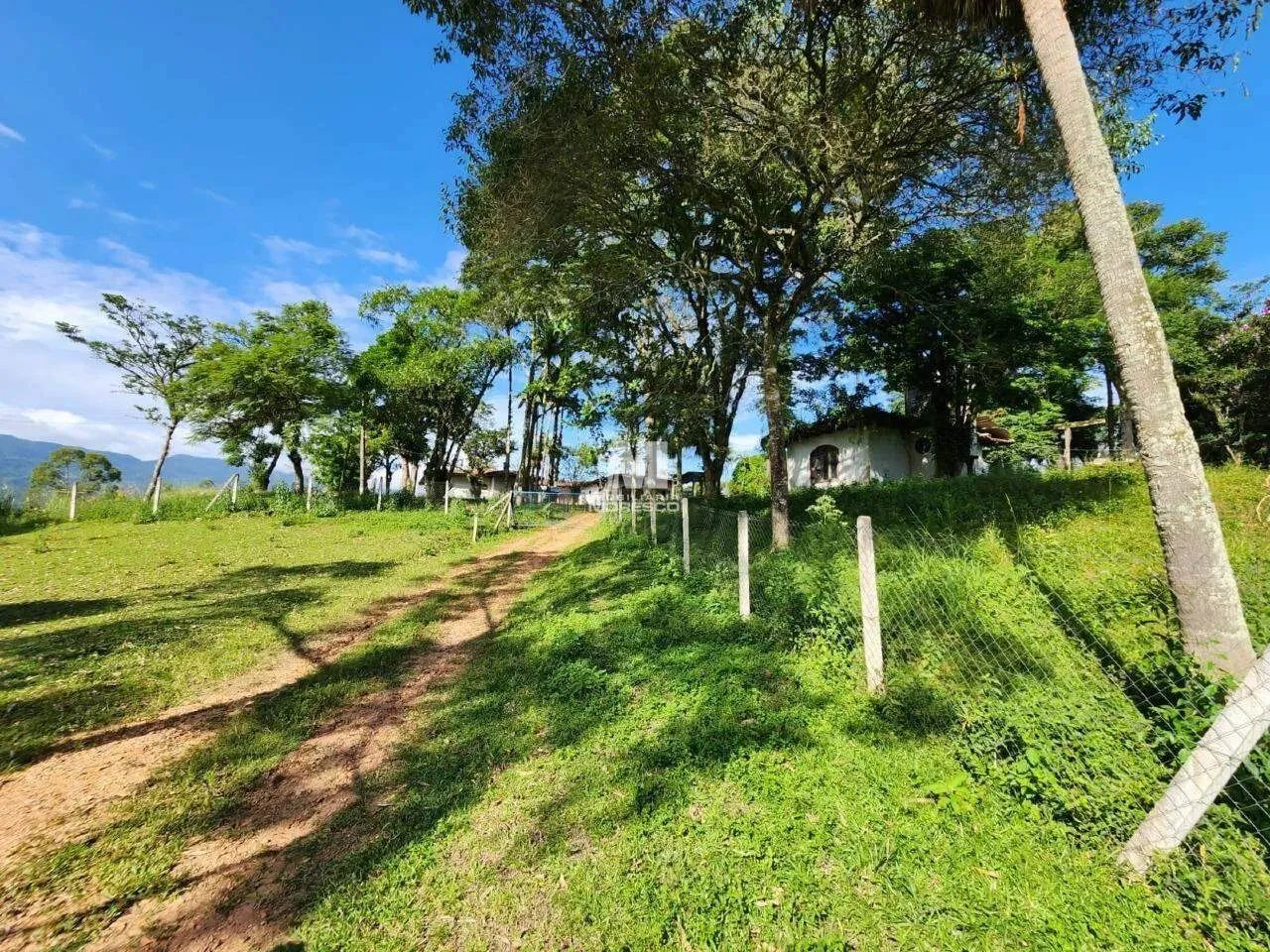 Casa Comercial à venda no bairro Centro