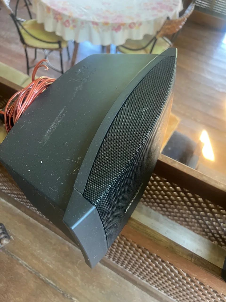 Par de caixas de som Bose Ds 100se - passivas.64562456550146123