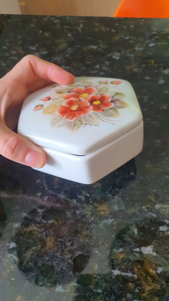 Porta Jóia Antigo Porcelana Floral desenhado a mão. - Foto 3