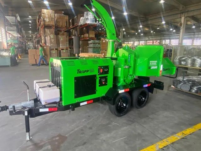 TRITURADOR DE GALHOS E TRONCOS TRAPP TR-2000 - Foto 4