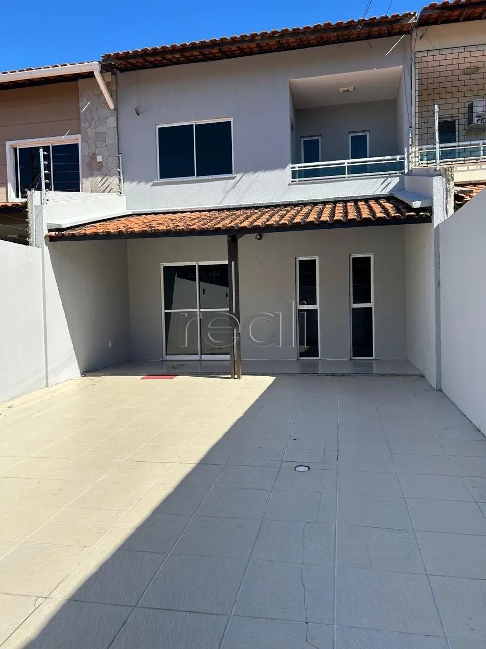 Casa Solta | Eusébio | 117m² | 03 Suítes | 02 Vagas