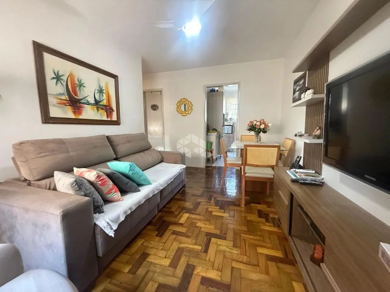 Apartamento de 2 dormitórios, no bairro Humaitá, em Porto Alegre. - Foto 3