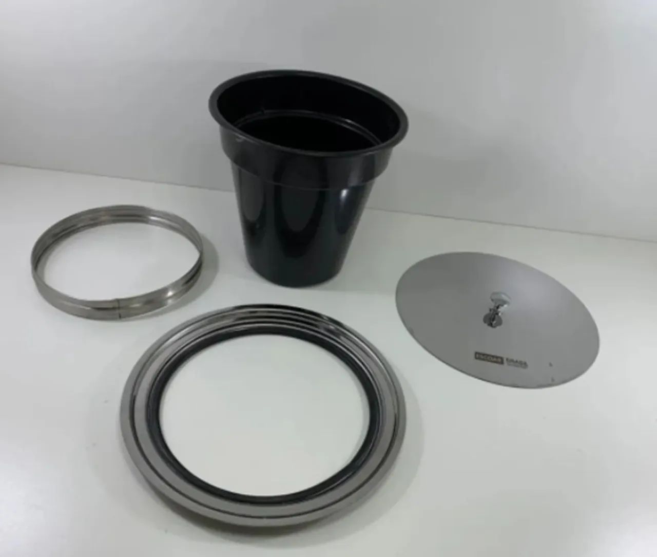 Lixeira de embutir inox - Foto 3